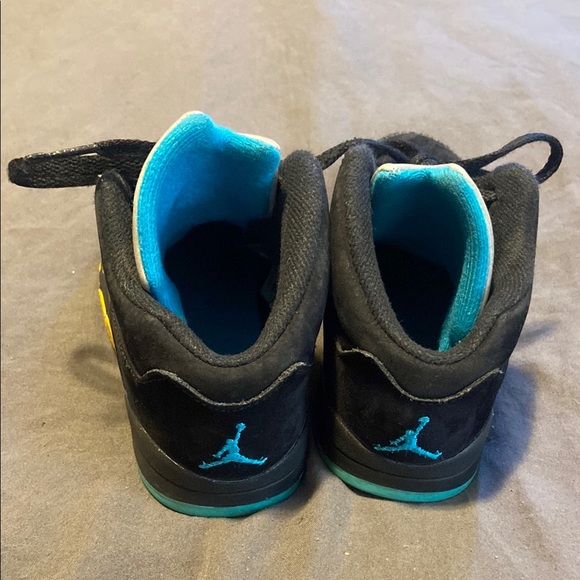 Toddler Jordan Retro - Picture 3 of 5